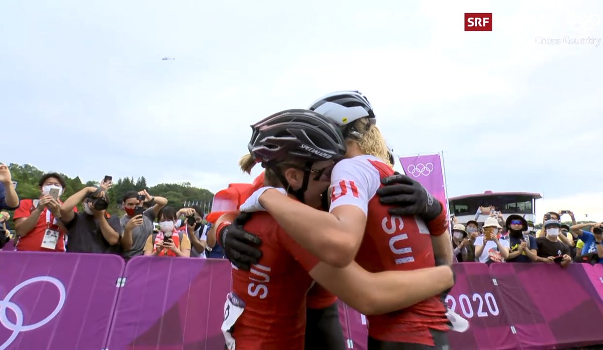 TomCBerger's tweet photo. Historisch. ❤🇨🇭
#Olympics #OlympicGames @swisscycling @srfsport https://t.co/1apdOQa4xs