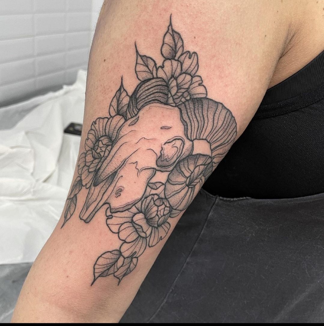 ChanzaTattoo's tweet photo. Ichi en @ChanzaTattoo 
Tlf 654799243
chanzatattoo@hotmail.com

#chanza#tattoo#parla#madrid https://t.co/UT9HF0VlUx