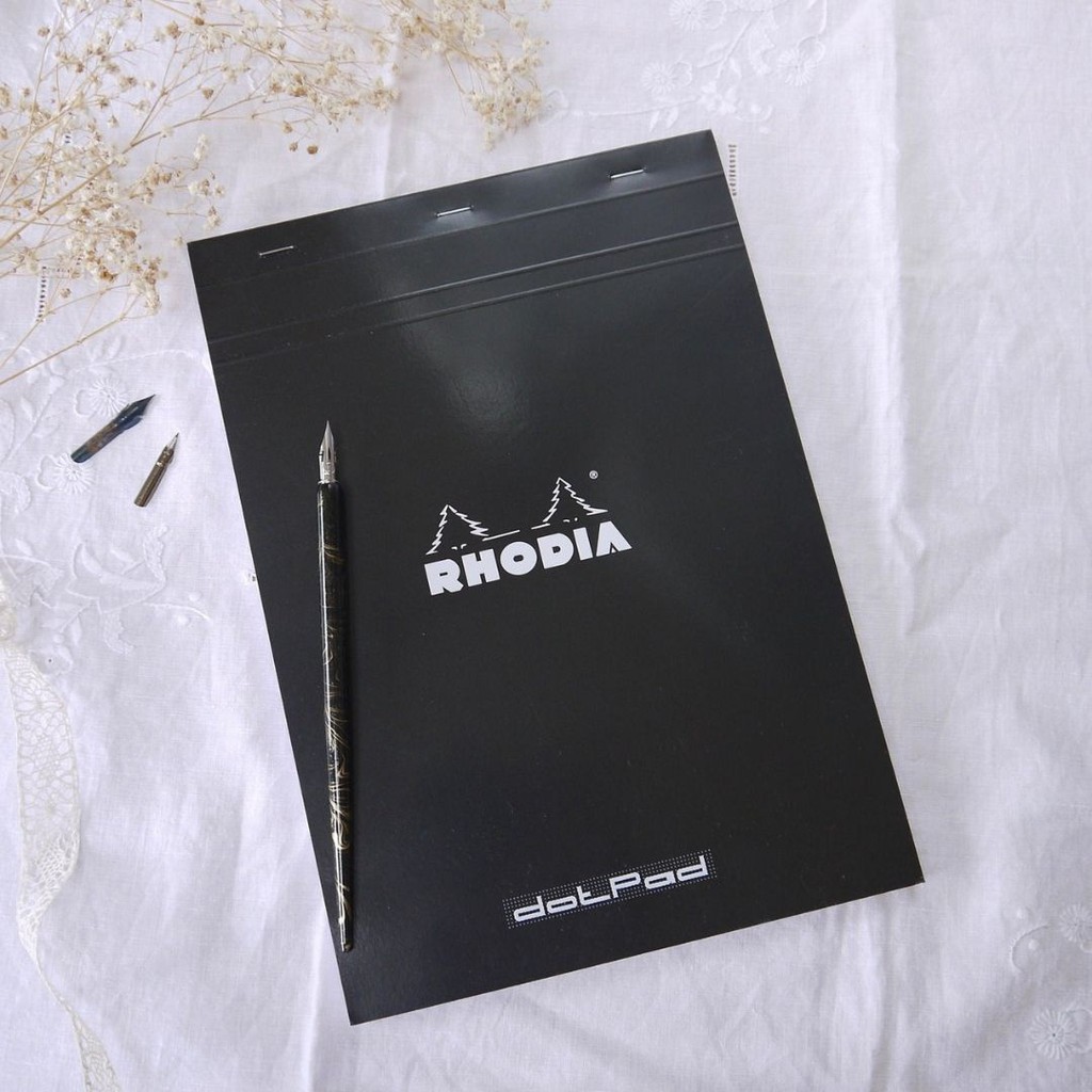 hearthandmadeuk's tweet image. “Common but often overlooked leftie problems when trying to improve handwriting skills.....” - using the wrong type of notebook is probably the major one most educators overlook

Read more 👉 lttr.ai/joic

#ImproveHandwriting #improvehandwritingskills