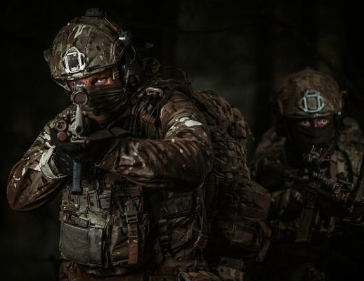 ~ Military Intelligence: British armed forces will increasingly use AI to predict adversaries’ behaviour, reconnaissance and relay real-time intelligence from the battlefield. ow.ly/Rn4D50FDxTG  #cybersecurity <a href="/DefenceHQ/">Ministry of Defence 🇬🇧</a>