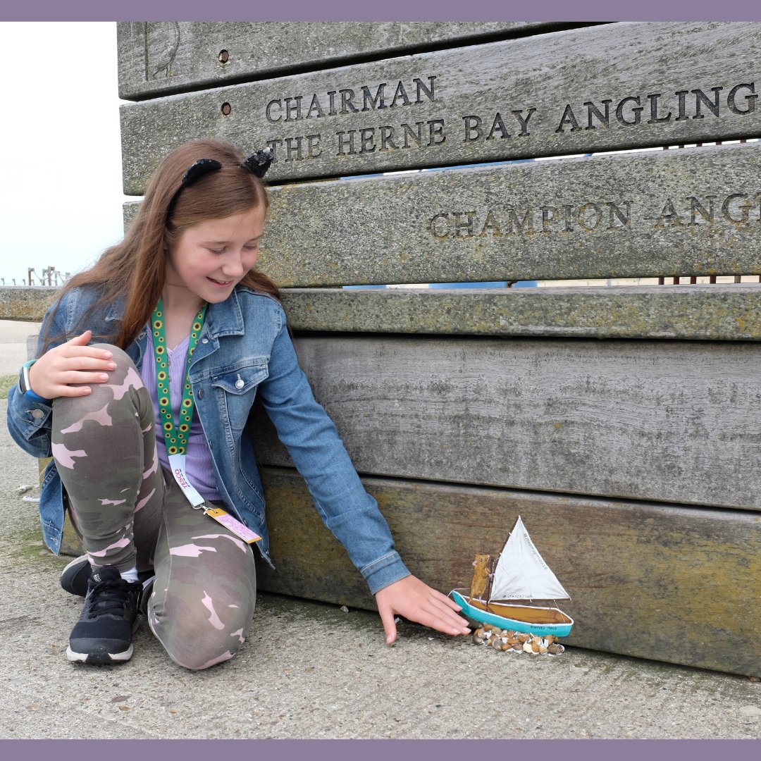 HelloHerneBay's tweet photo. Cat and Mouse! 

Kitty from Maidstone has followed Moo Mop's trail from her birth on the Isle of Sheppey to Herne Bay. Well done Kitty! Who else has spotted Moo at this location? 

Clue: It is at arm's length... 

#moomopmouse #staycation #hernebay #micetomeetyou https://t.co/SNO22MgpVt