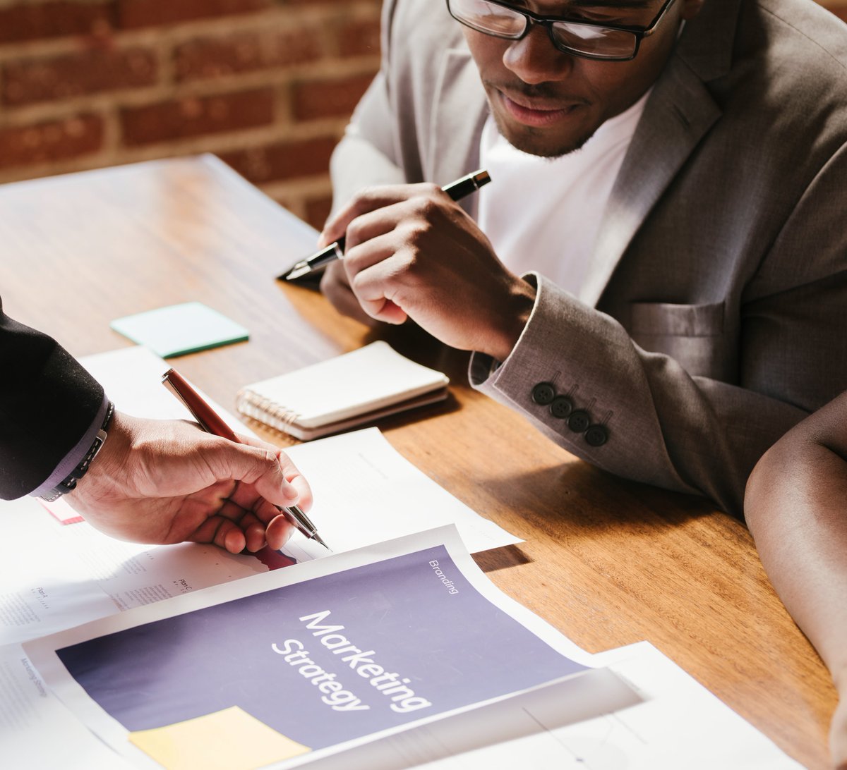Flo_by_Saada's tweet image. Have you been looking for new ways to establish a new, direct way to sell what you do?
We change the game by offering a seamless and unified user experience that integrates chat into product discovery and purchasing decisions.
#NoCode_LowCode
#ConversationalCommerce
