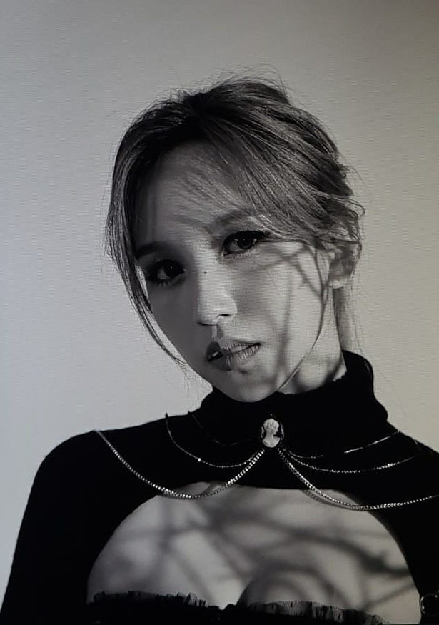 daily_twicee's tweet photo. this michaeng supremacy.

@JYPETWICE https://t.co/3pdVHM8Da0