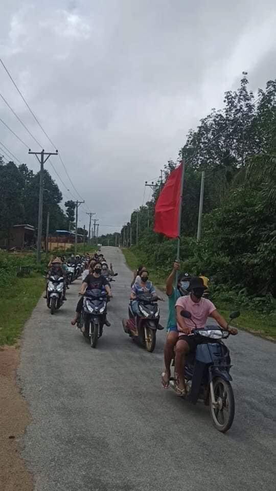 hikaridar's tweet photo. Protesters from the Nyinmaw village strike of the Launglon township took to the streets on motorcycles in protest against military regime today (July 27).
TELENOR DATAS WILL BE ACCESSED BY SAC         #WhatsHappeningInMyanmar #July27Coup https://t.co/MX7syVwLT7