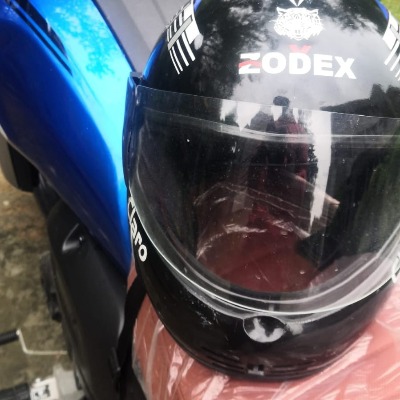 sajinma51787897's tweet image. @yamahamotorindia Worst helmet I have ever got with a new bike... Even after spending a huge cost on a new series bike, the quality of the helmet is not worth it 😠😠😡 This is the condition of the helmet just after 7 days of purchase #needtochange
#yamaha #dochange #worsthelmet