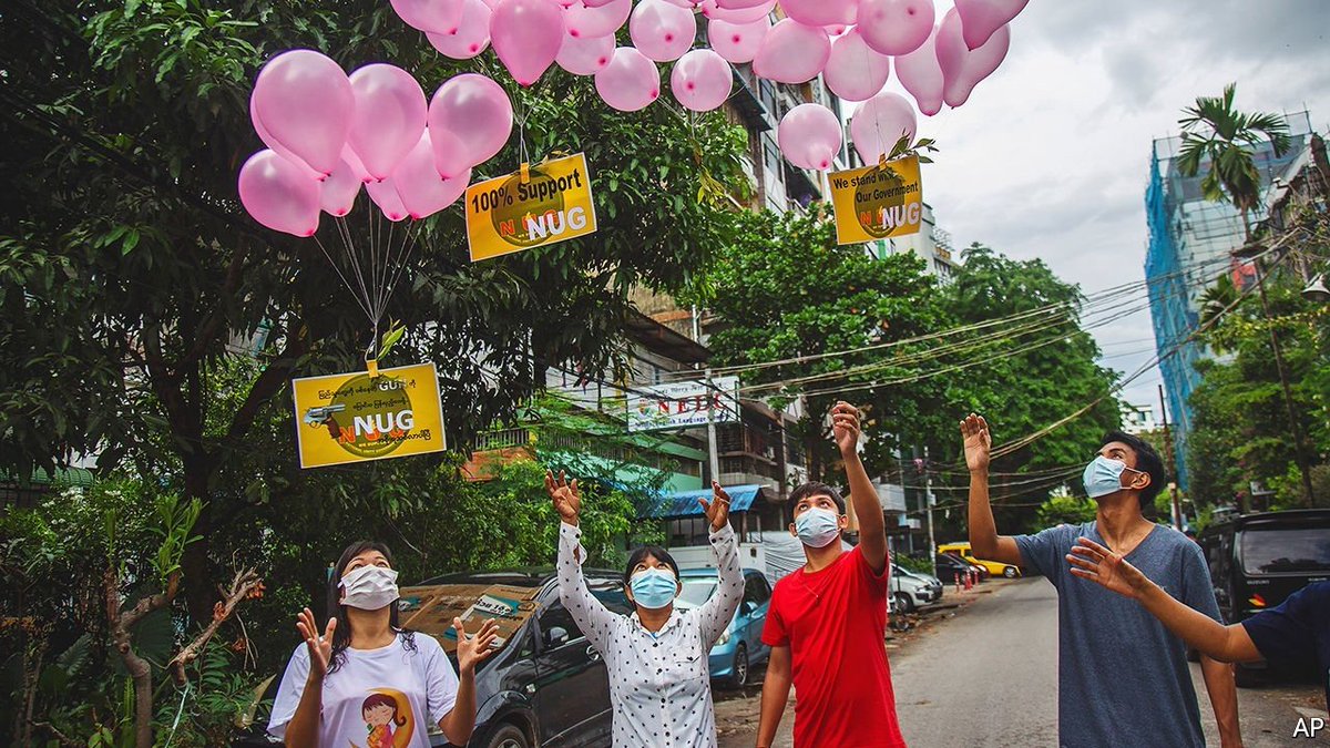 KenRoth's tweet photo. Myanmar's anti-coup National Unity Government "is ethnically and politically diverse" than the National League for Democracy. "It promises to repeal a discriminatory law that bars Rohingya from becoming citizens. Half the cabinet are from minority groups." https://t.co/rR9kcwOi7c https://t.co/NIqGljAlUx