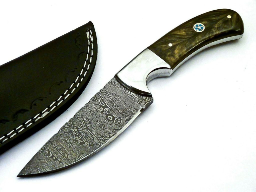 KniferZone's tweet photo. $48 Handmade Damascus steel hunting Skinner knife.

#HandmadeHour #handmade #hunterxhunter #HuntingtonBeach #huntinglife #Hunter #hunt #HUNTRESS #Knives #knifesale #knifemakers #gifts #giftidea #America #Canada #germany #campinglife #campingworld #camping #outdoors #adventure https://t.co/PabWwrMqSx
