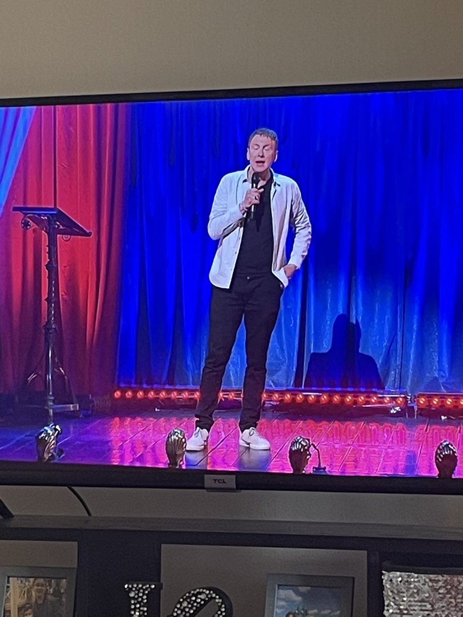 amandais79's tweet photo. It’s the summer holidays, it’s Tuesday morning so what better then to watch @joelycett #yessss #😂 https://t.co/Be1P44A1fn