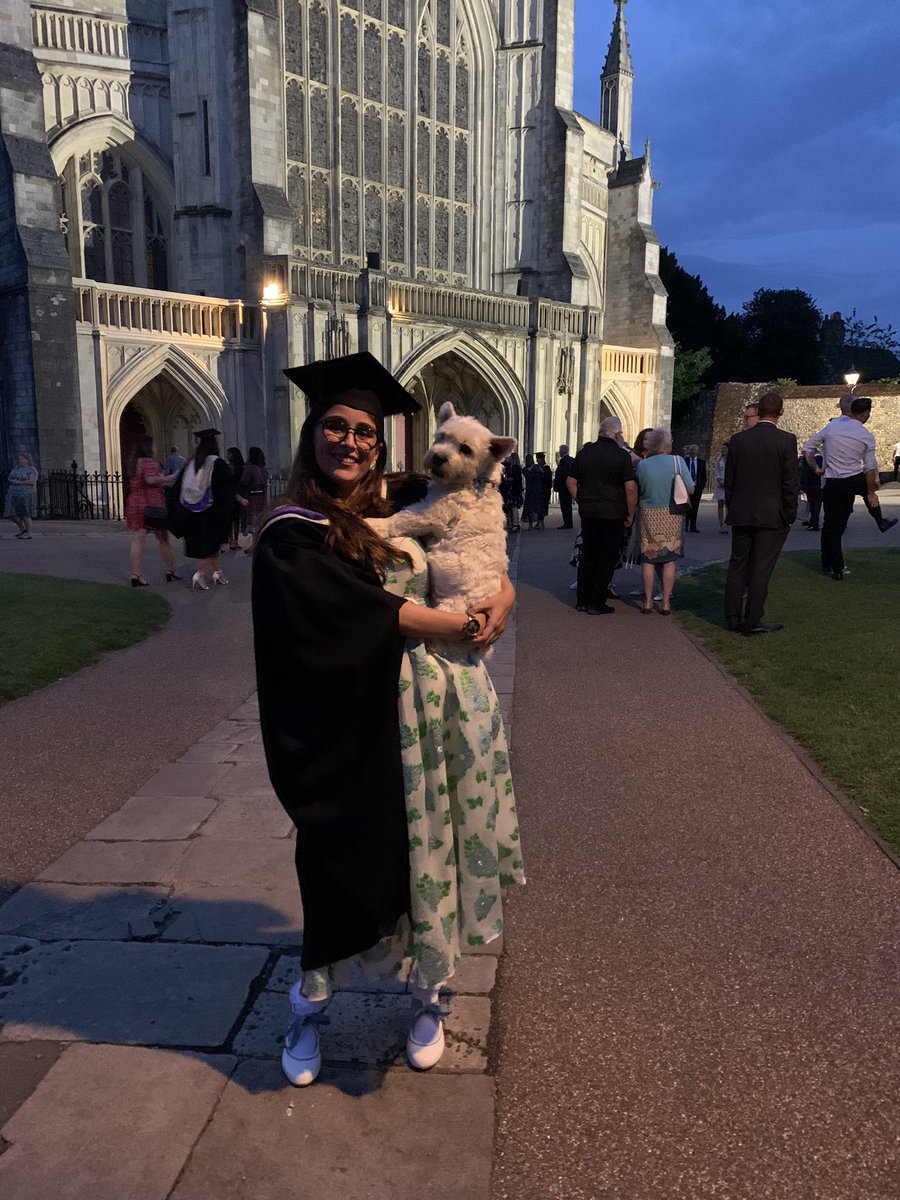 cmathews_psych's tweet photo. I FINALLY GRADUATED!🎉🎉🎉 https://t.co/xiHDWi2nsR