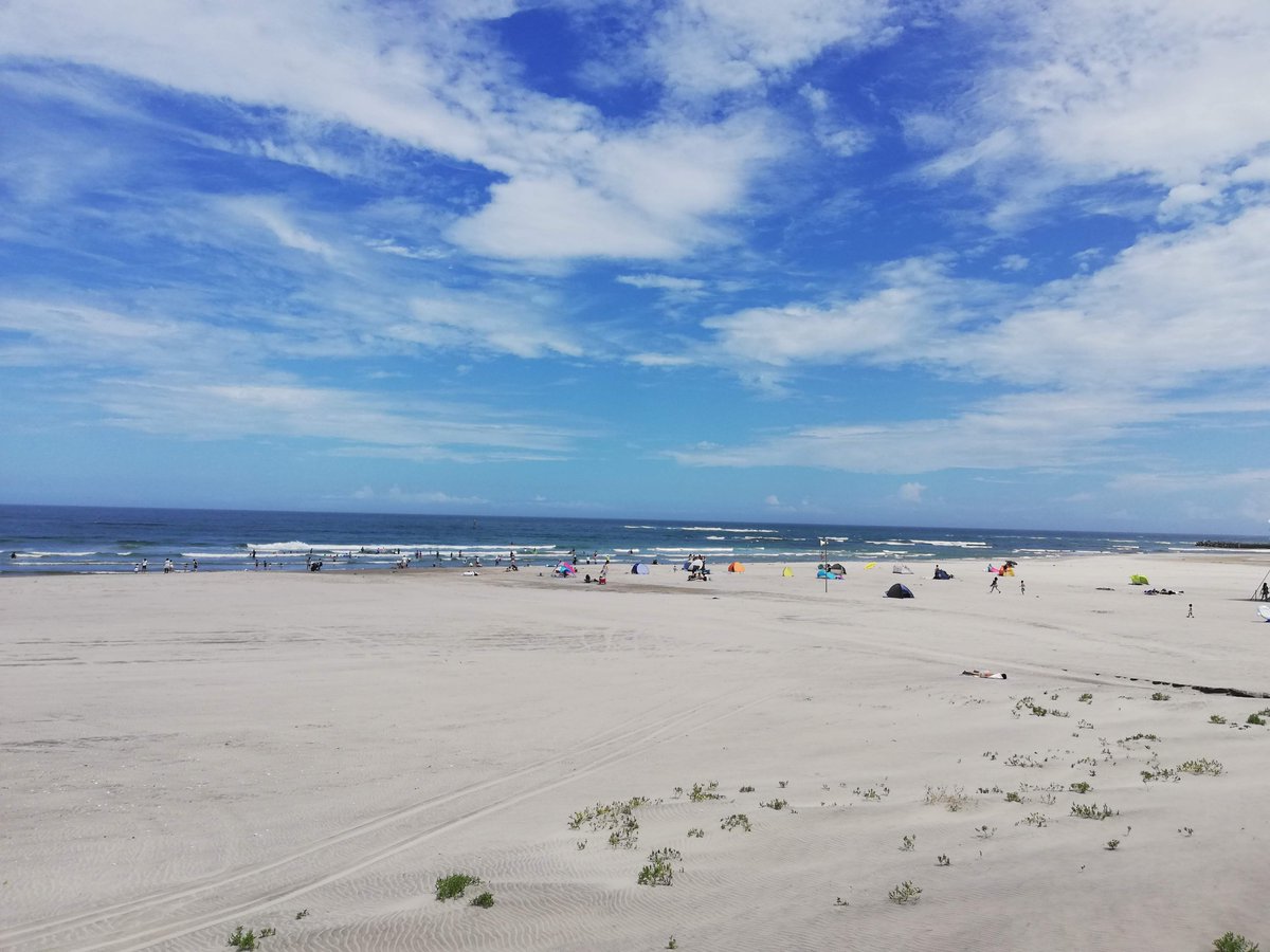 kmt_sbd's tweet image. きもとblogのお時間です。

皆さんは「夏」にどんな想い出がありますか？
私はこのblogを読み、もう一度ばーちゃんが握った「味噌にぎり」を食べたくなりました。

夏を感じさせてくれるblog。
お時間ある時にどうぞ(^^♪

kimoto-sbd.co.jp/blog/2021/07/2…

#きもとblog
#夏
#海
#味噌にぎり