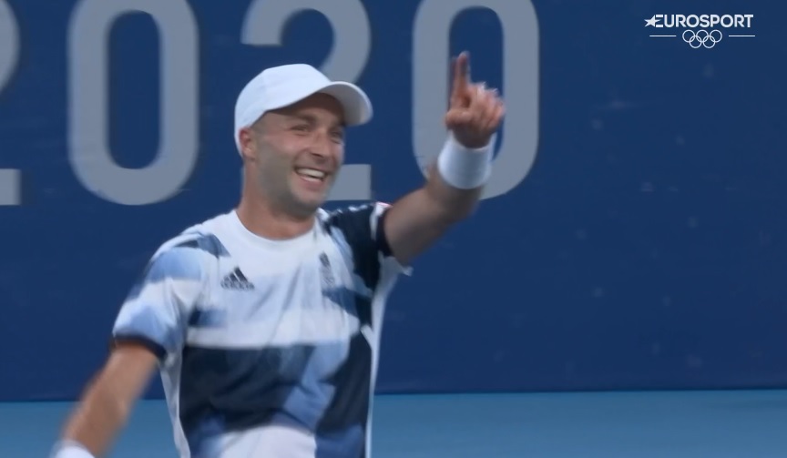 josemorgado's tweet photo. Wow.

#143 Liam Broady gets the biggest win of his career, beating #12 Hubert Hurkacz 7-5, 3-6, 6-3 to reach the last 16 in #Tokyo2020. He will face Jeremy Chardy tomorrow, in Zverev's quarter. https://t.co/WJxPl1fGMH