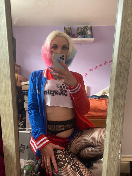 Rt if you wanna be fucked by harley https://t.co/Z3ULM1OLXD<a href="/tag/horny"class="tags"><span>#horny</span></a>