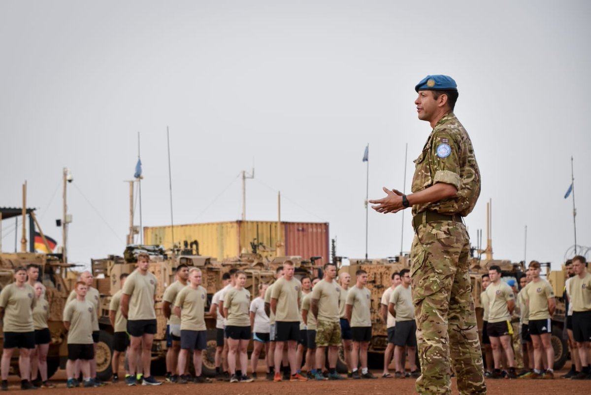RAnglians's tweet photo. Wherever we are in the world we celebrate the battle of Talavera, the principal battle honour of the 2nd Battalion the Royal Anglian Regiment. This year, as proud Poachers, the LRRG celebrate as part of the MINUSMA mission from Gao Mali. #minusma #mali #UN #BritishArmy https://t.co/PCdIGCuJBe