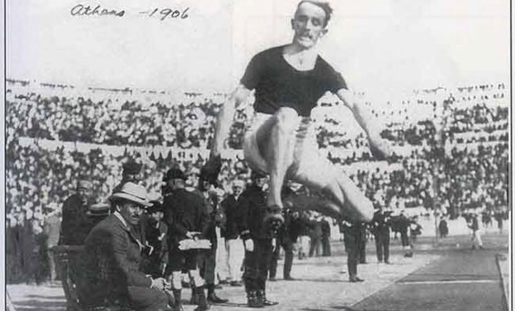 Oranohalloran's tweet photo. At the 1906 Olympic Games Peter O’Connor scaled the flag pole and tore off the Union Jack, which represented him, replacing it with an Irish flag.
At the base of the flag pole the other Irish athletes fought the officials who tried to stop him.
His story is ep6 of our series. https://t.co/nWcblvn8MJ