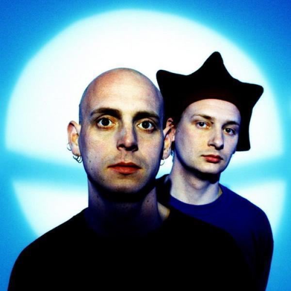 Watch Lone's leaked NSFW photo on TwXstars