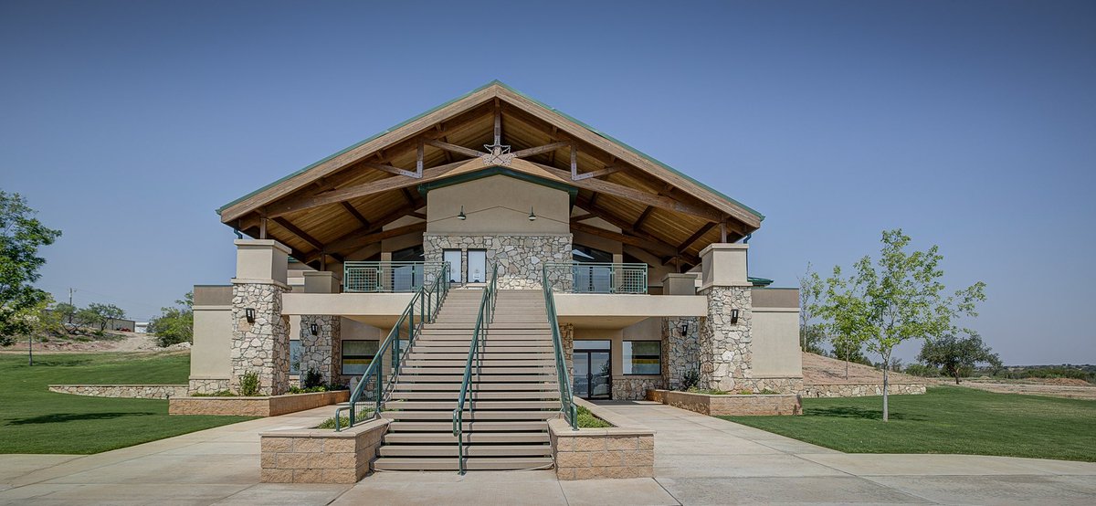 CHArchitects_TX's tweet photo. From the Vault: Guthrie CSD Gymnasium &amp; Activity Center

Because Guthrie is such a small and close knit community, the design for their facilities had to reflect that community spirit, as the facilities will serve the overall community, not just the District. https://t.co/UGa5FzcaLx