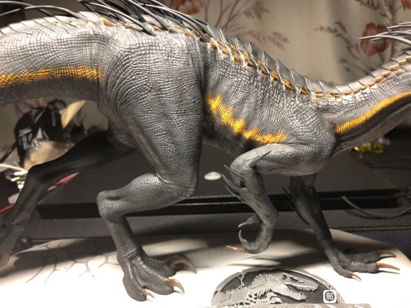 PaleonerdIT's tweet photo. 🇮🇹 Indoraptor #WDragon dal vivo! Fonte: #TiebaBaidu
🇺🇸 In-Hand W-Dragon #Indoraptor! Source: Tieba Baidu
📷👇
#wdragon #statue #jptoys #jurassicparktoys #jurassicpark #jurassicworldfallenkingdom #universalpictures #dinosaursofinstagram
#dinosaurtoys #paleonerdblog #paleonerdit https://t.co/3hLQk5WIsN