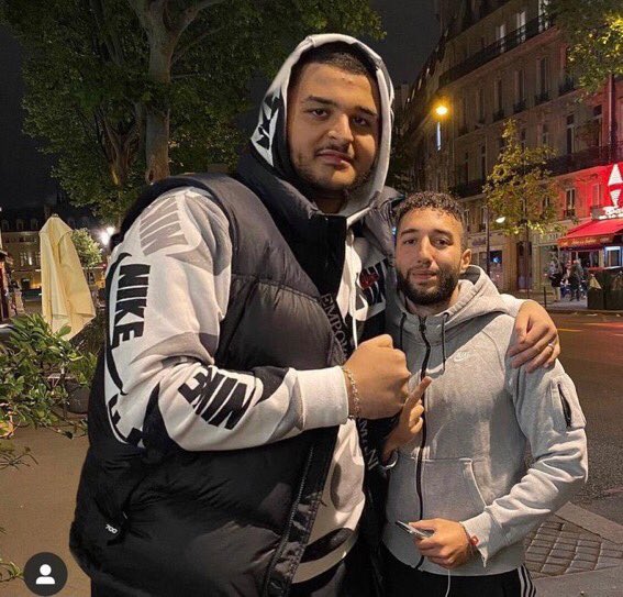 gaspardeau's tweet photo. Même énergie https://t.co/PuqhPc576y