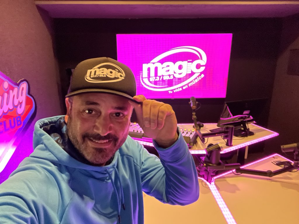 RonyCampospr's tweet photo. Hoy vine a probar los nuevos y mágicos estudios de @magic973fm OMG y tiene muchas lineas para que ganes muuuucho$$$!
#YoSoyMagic #2k21 https://t.co/h8qgQJgmNM