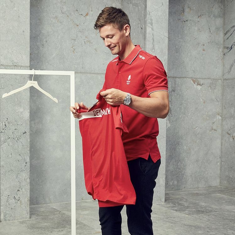 Good luck to @dhf_haandbold in their match in the early hours of tomorrow morning against Bahrain 🤾‍♂️ As the Danish Olympic team’s official clothing partner, we’re cheering on all the Danish athletes! Let’s go @LasseSvan and the team. ‘Kom så Danmark’!#jackandjones #AllForDenmark