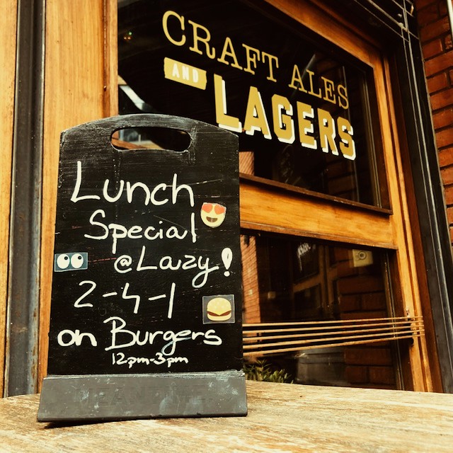 Lazybonesbars's tweet photo. Hungry? We've got you covered. Come and join as for our AMAZING lunch deal. Available to eat in or takeaway 

#lazybones #farringdon #burgers #lunchdeal https://t.co/sx4rIMM1ib