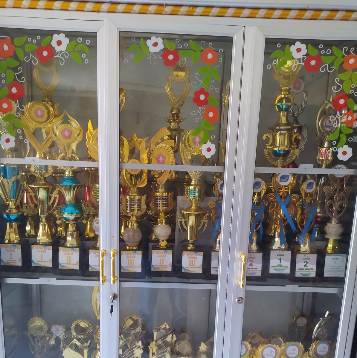 <a href="/AREAJULID/">AREA JULID</a> Gw dari tk sampe sma dapat juara mulu pas udah gede ngak tau buat apa🔫