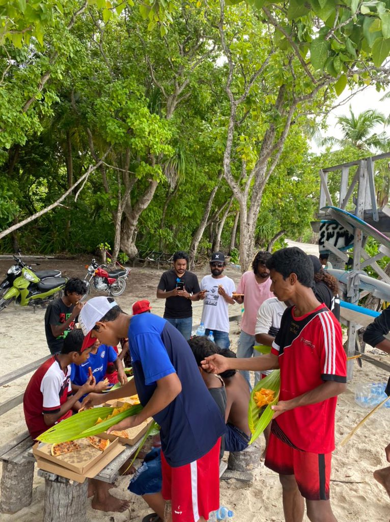 Vaadhoo Zuvaanunnai mi jamiyya gulhigen Vaadhoo Raalhaa Alhaa sarahahdhu (@bluebowls_mv) saafu kurun!