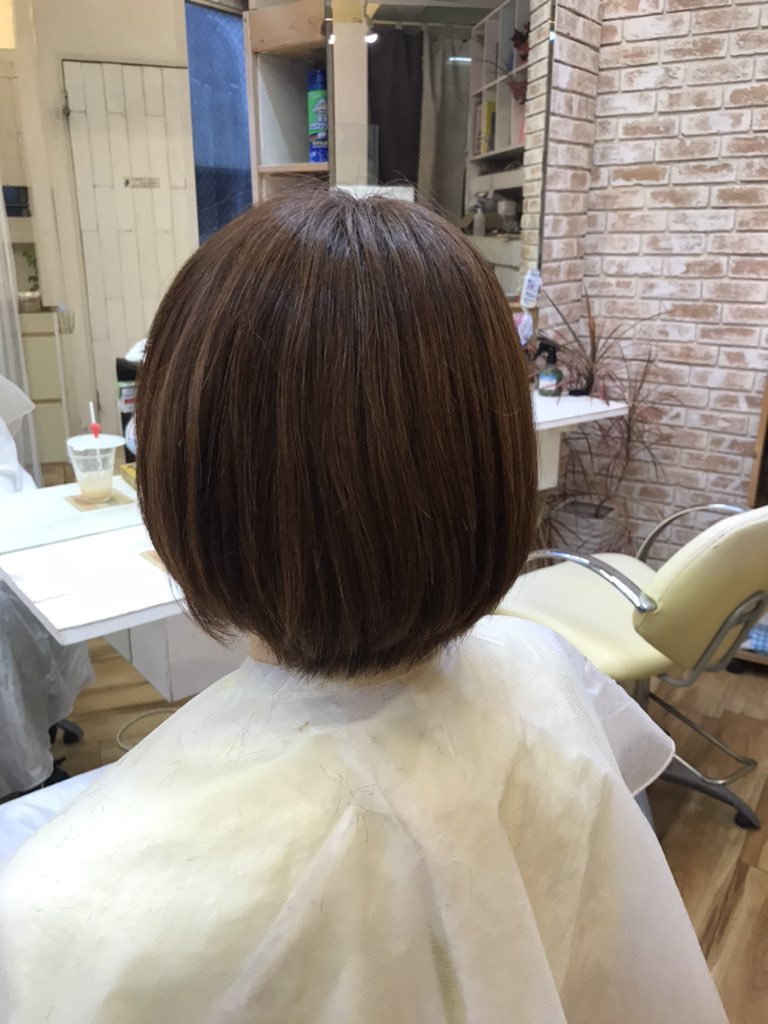 ゆるいクセはナチュラルストレートでさらさらになりますよー 木曜日以降のご予約まだ空いています 梅田美容室 21 07 27 B2c梅田 は女性にもメンズにも人気のヘアサロン ヘッドスパサロンです 大阪府大阪市北区