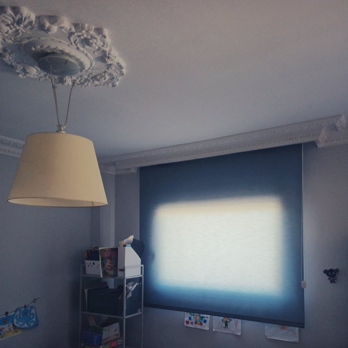 Trabajos @luzycolormalaga.
Estor enrollable con tejido decorativo.
#buenosdias #luzycolor #malaga #andalucia #costadelsol #cortinas #estores #estoresenrollables #decoracion #deco #home #tejidos #proteccionsolar #homeclothes #decoraciondeinteriores  #homedecor #decohome #casaguapa