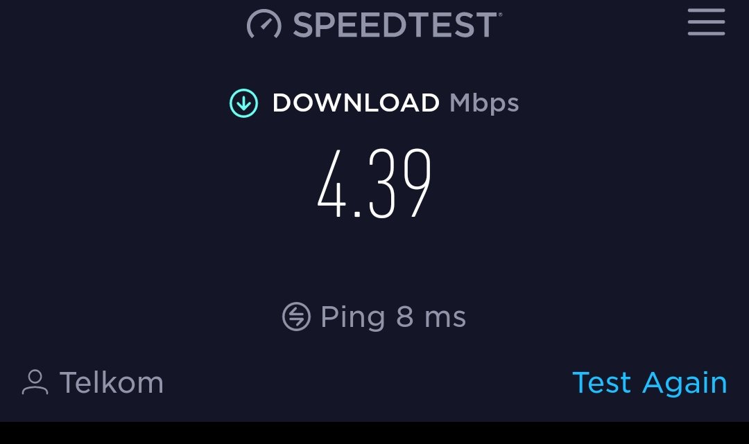 fawazul45's tweet photo. @IndiHomeCare mohon bantuan saya berlangganan paket 20 mbps tapi kok kenapa di turunkan gak bilang bilang kan saya bayar tagihan sesuai paket masa 20mbps jadi 5 tolong dong https://t.co/5XjWr8aYZp