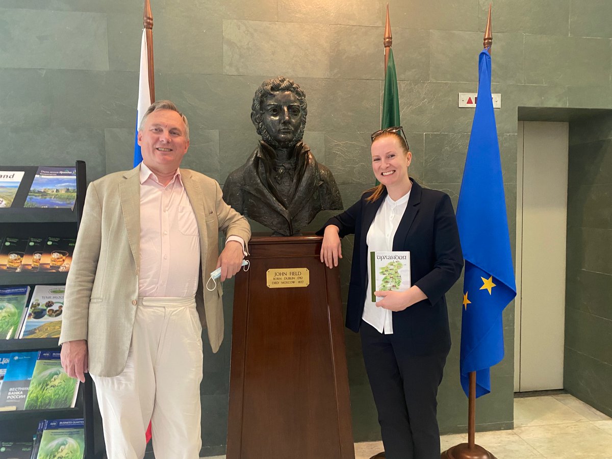brianmcelduff's tweet photo. Great to welcome Paula Murrihy to Moscow - star of wonderful performance of Handel’s Ariodante at the Bolshoi https://t.co/co1OScpZMo
