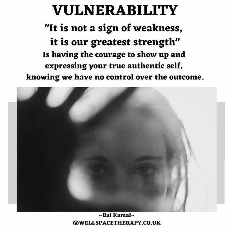 well_therapy's tweet photo. Emotional vulnerability can be defined as having the courage to take emotional risks, even when we don’t know the outcome. Being courageous enough to learn more from your answers, and unpacking the real version of you! #mentalwellness #Mindset https://t.co/GMuFMHZlDo