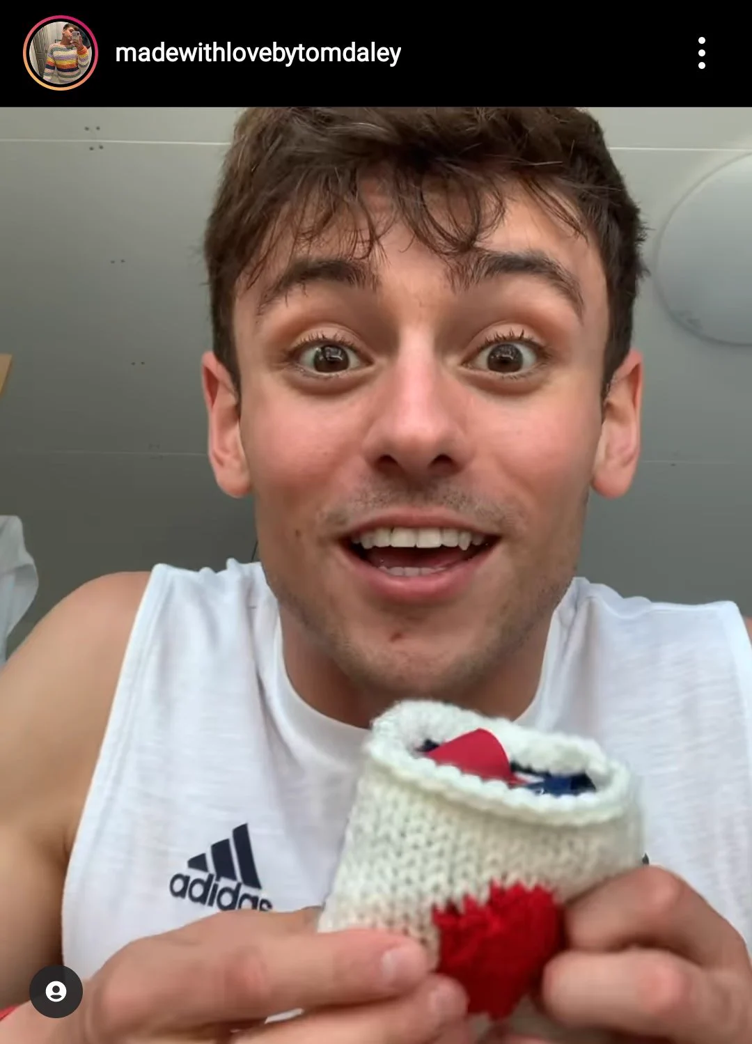 編み物上手なイギリス人の正体は金メダリスト！自作のメダル入れが可愛いと話題に！
