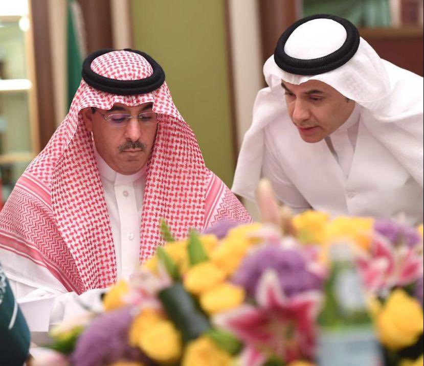 naghammagazine's tweet photo. الزميل الأستاذ #عادل_قطان اسمٌ جميلٌ لِعَلمٌ من أعلام #وزارة_الإعلام_السعودية 
اسمٌ مميزٌ لرمز من رموز الثقة والأمانة والإخلاص في العمل والتعامل معه 
#مقال 
https://t.co/5VY8TAcZHmعادل-قطان-وثلاثون-عاماً-مع-الوزراء/ https://t.co/lPqt8Xqpdq