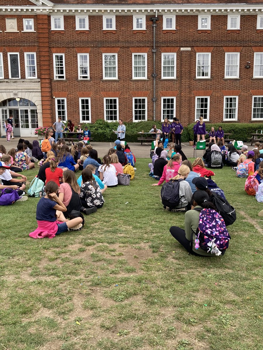 HGSTransition's tweet photo. Last two challenges before finding out the #HGSSummerStepUp #Olympics winners! @HitchinGirls @PhaseHitchin https://t.co/VfEE5QYVeH