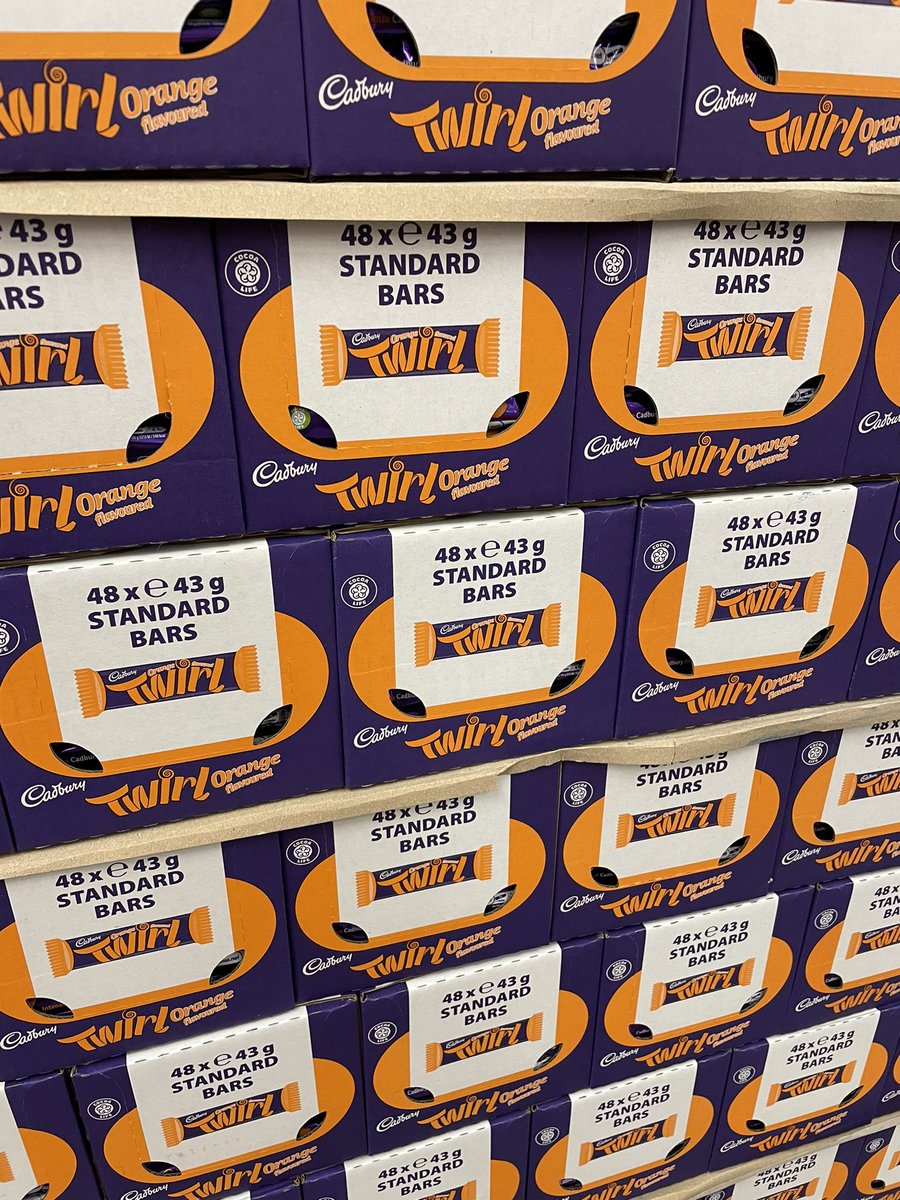 _IanAdams's tweet image. All of my Christmas’s have just arrived at once! #OrangeTwirl