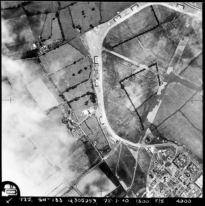 MuseumTangmere's tweet photo. Tangmere taken on the 25 July 1940. Note the Hurricanes dispersed around the eastern edge of the airfield. Only three weeks before the major air raid on 16 August. https://t.co/P4MnOczuNY