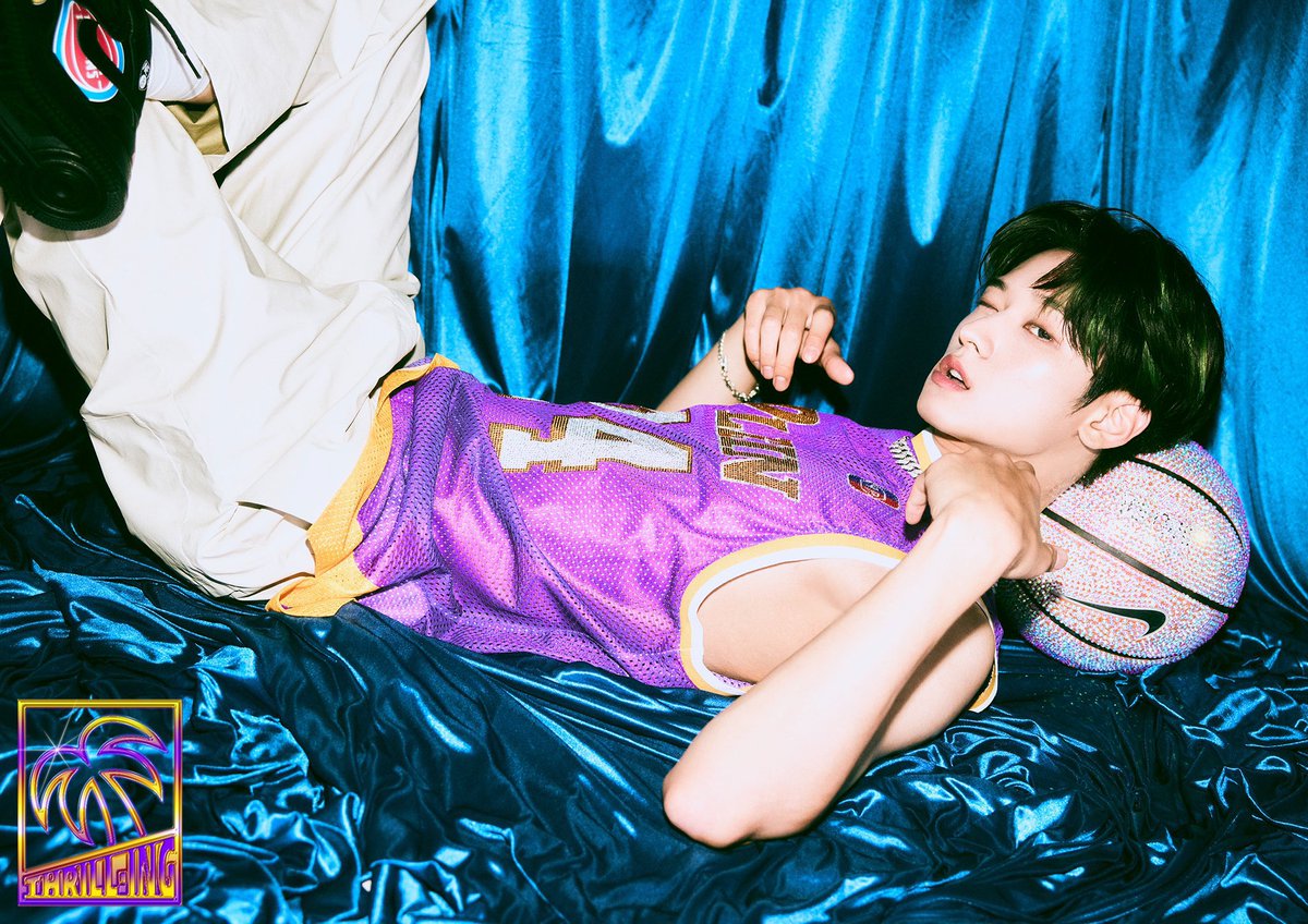 taegvsm's tweet photo. SO FINE https://t.co/xfVyuQ2MXp