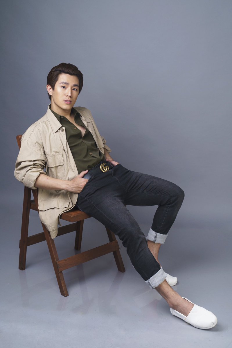 Raymondcauilan's tweet photo. #raymondcauilanphotography 
Featuring @benedict_cua 
Styling @edriannetui 
Grooming @lionelfabros 

....
DM Me for Photo shoot Inquiries

#menswear #gobolighting #mensfashion #kpop #fashionphotography #portrait #malemodel #homme #benedictcua https://t.co/Q9l9xbujzo