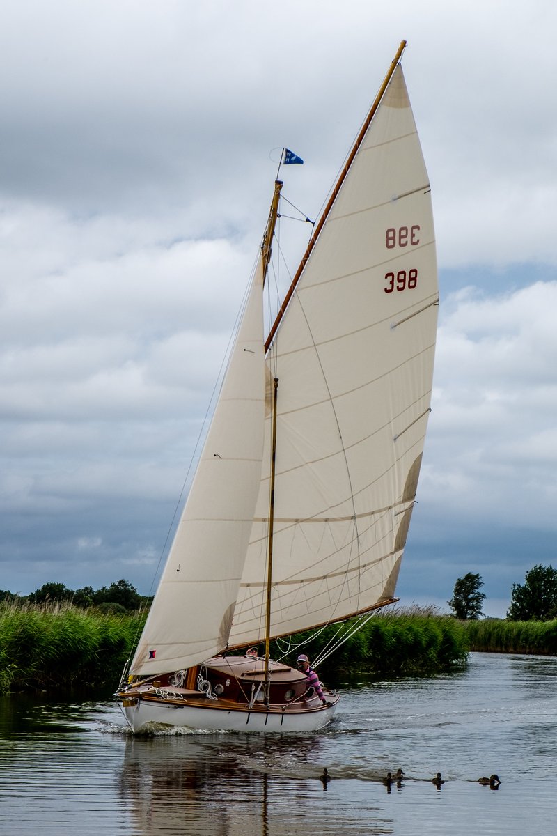 nealtraf's tweet photo. Happy #NorfolkDay #Norfolkday2021 a selection of photos from the #norfolkbroads over the years.

@visitnorfolk @atnorfolk @Eastmagazines https://t.co/YOOB2irYzM