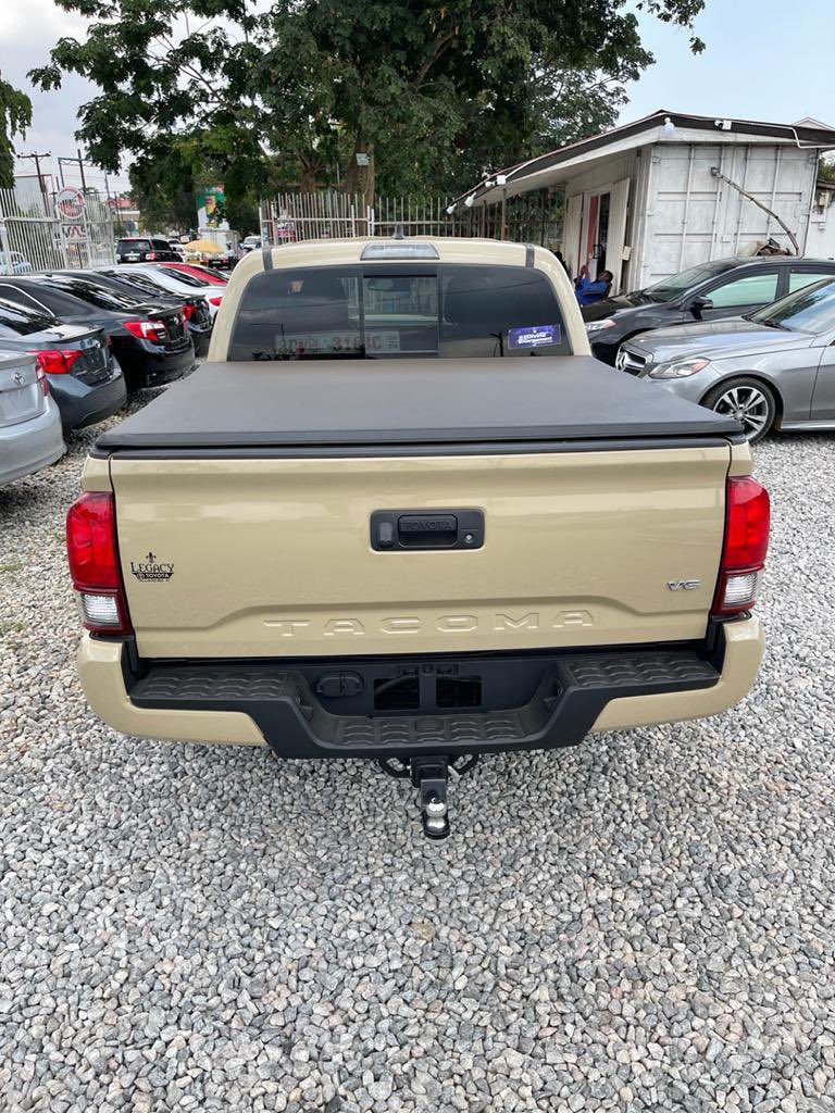 THE_GARAGE_TM's tweet photo. 2019 Toyota Tacoma 24k miles for sale. 179,999ghc or make me an offer. https://t.co/WcE5ekjq2L