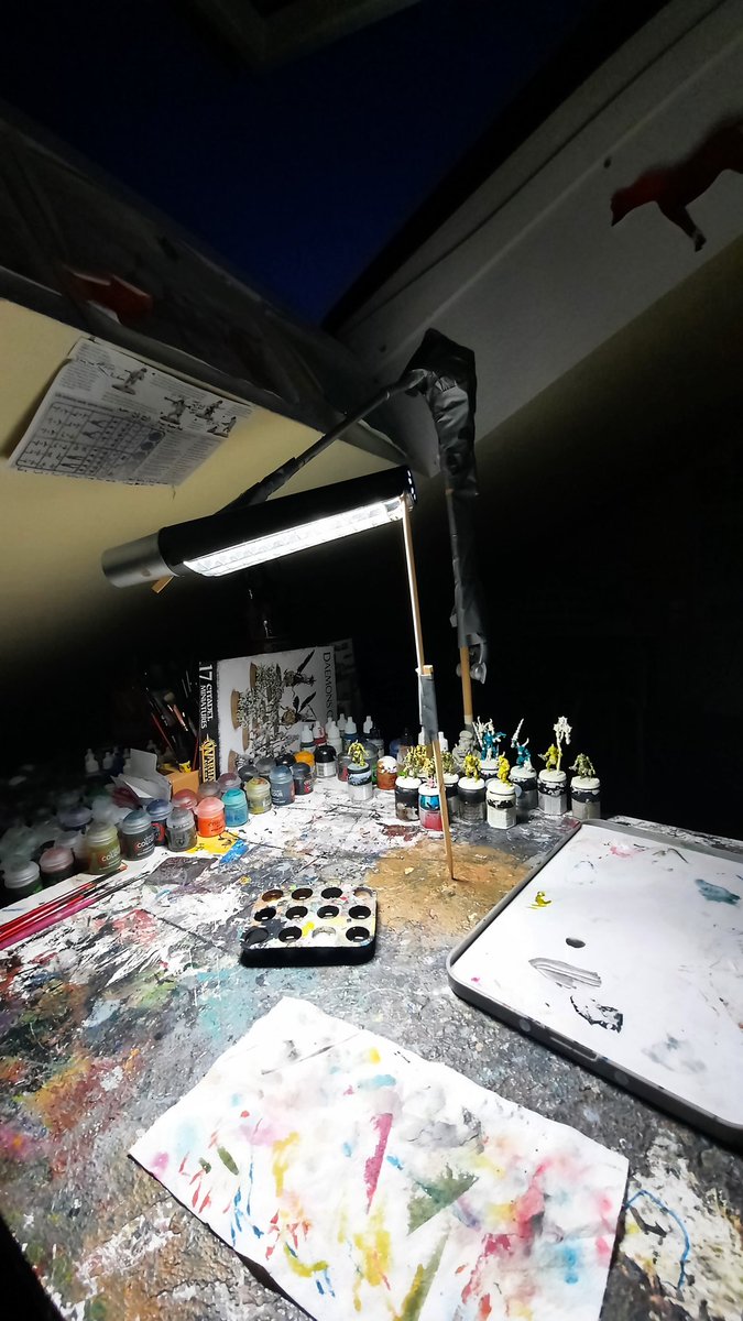 ChefoberbossM's tweet photo. How do you know that you are a real Orc? Look at the 3 pics for hints!
#warhammercommunity
#chefoberboss
#warhammer
#tabletop
#paintingwarhammer
#warhammer40k
#paintingminis
#orks
#orcs
#mechanic
#mekboy
#scratchbuild
#redgrassgames
#Lampe
#tischlampe
#tasklamp
#lamp https://t.co/Rx4MjOqQY7