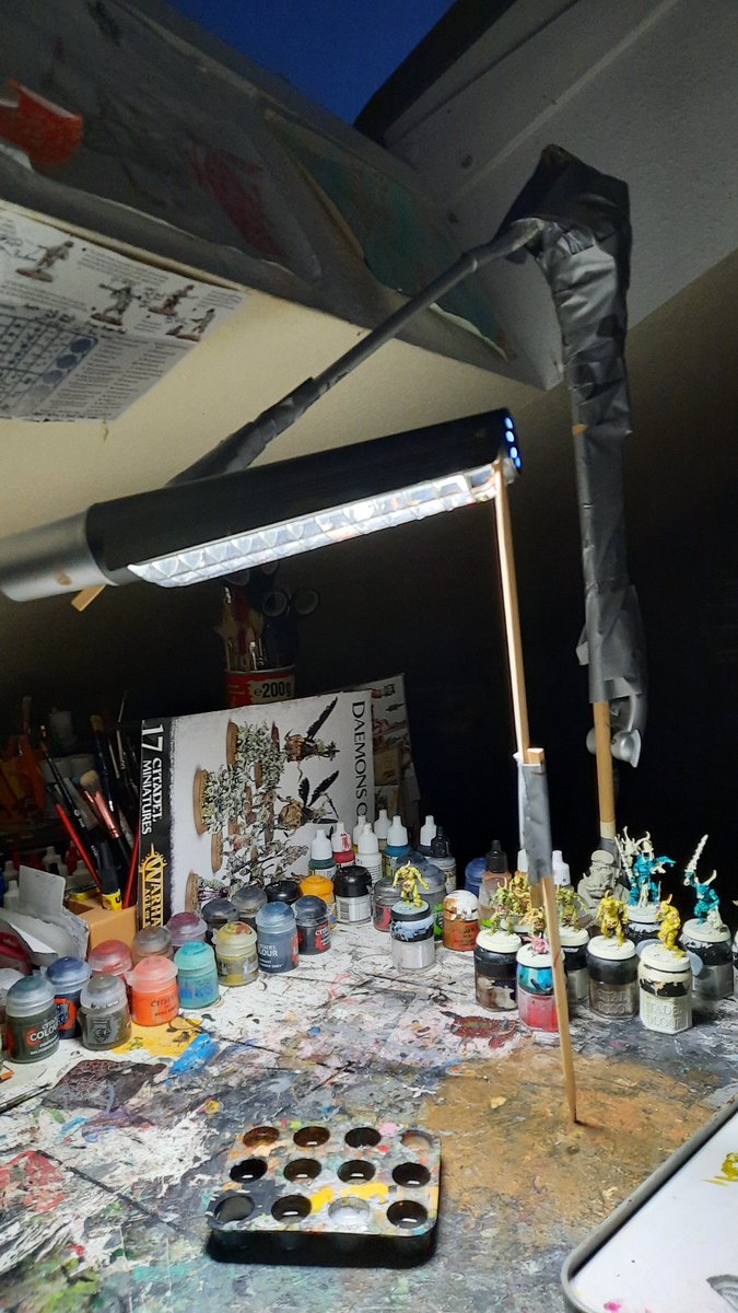ChefoberbossM's tweet photo. How do you know that you are a real Orc? Look at the 3 pics for hints!
#warhammercommunity
#chefoberboss
#warhammer
#tabletop
#paintingwarhammer
#warhammer40k
#paintingminis
#orks
#orcs
#mechanic
#mekboy
#scratchbuild
#redgrassgames
#Lampe
#tischlampe
#tasklamp
#lamp https://t.co/Rx4MjOqQY7