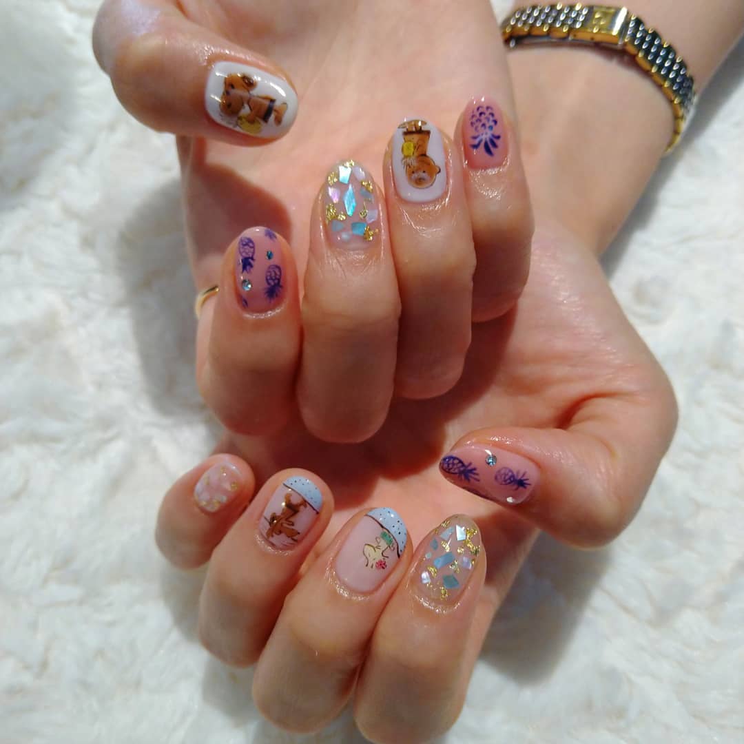 Erie S Nerd Nails お客様ネイル 日焼けスヌーピーも可愛い あと閉店しちゃったハワイのお店のパイナップル ありがとうございました ネイル 痛ネイル キャラネイル ネイルアート アート 模写 スヌーピー スヌーピーネイル 日焼けスヌーピー