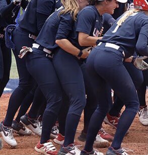 ゆう 在 Twitter 上 おしり アメリカの女子ソフトボール選手達のおしりが プリっとしてて 気になって試合が頭に入ってこない T Co Nndfpijor0 Twitter