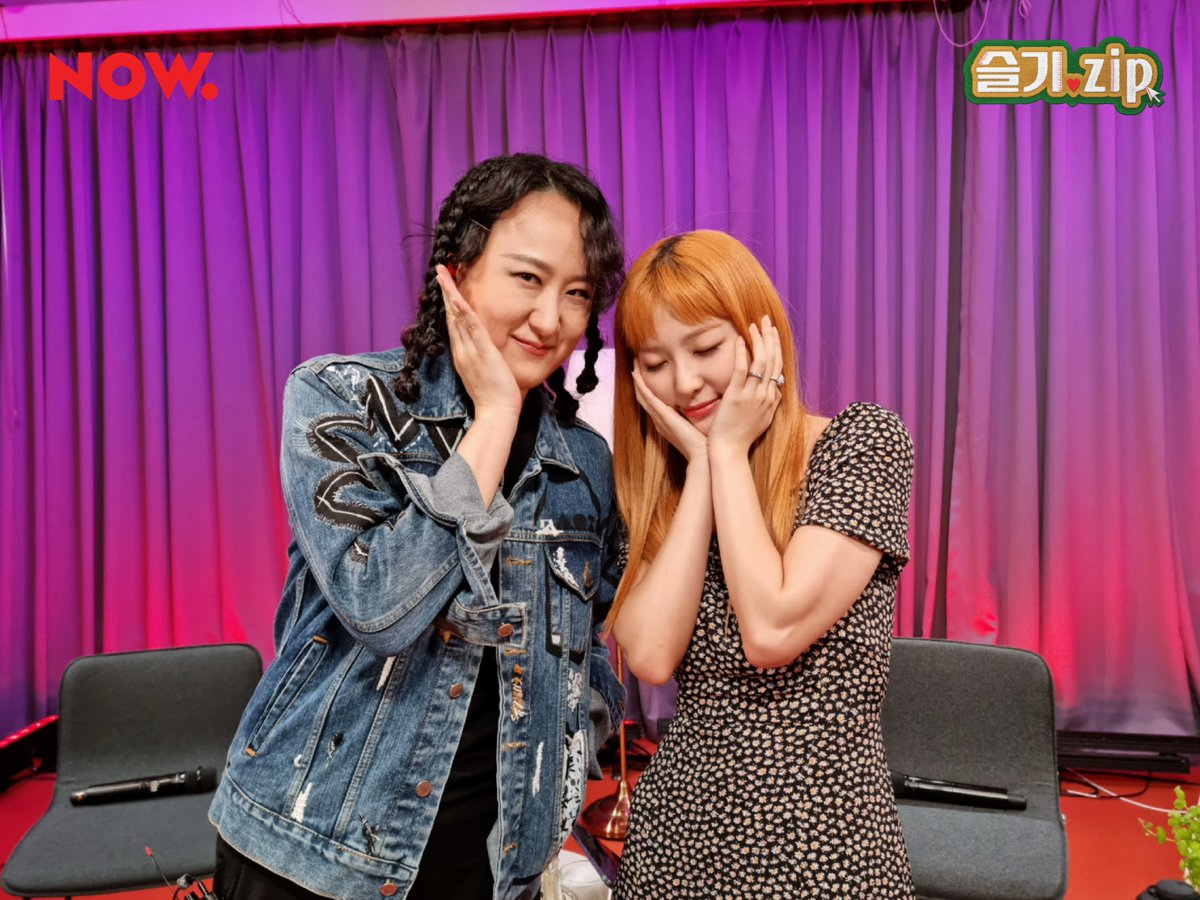 seulgi_zip's tweet photo. #슬기zip 10시 고품격 음악 파티 열릴 예정🎉 #선우정아 라이�� 듣고 싶은 손님들 함성 발사~~~ (꺄아아!!🗣🗣) 울 쥔님도 오늘은 갬성 가득 프로 MC로 변신🤵🏻‍♀️ 다들 늦지 않게 놀러와요🧡 #NOW온에어 zip 콘서트 티켓 🎫 https://t.co/6P1FXNknTr https://t.co/IRZbeLBf01