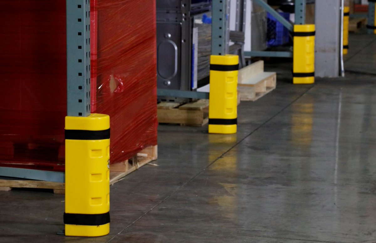 SentryProtect's tweet image. There are many reasons a rack system can fail; one being lack of collision protection. Instead of leaving racks exposed to damage, allowing them to scratch, bend and crumple under impact, protect  them with Rack Sentry and Rack Sentry CONTOUR. #RackSafety #rackprotection