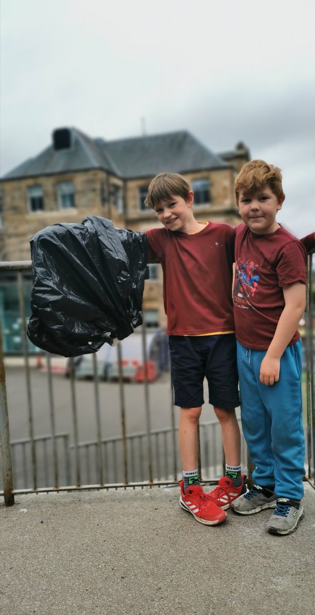 HyndlandASC's tweet photo. The boys with a parachute construction that glided this egg to a beautifully safe landing, winning the Egg Drop Challenge https://t.co/vxzXhTA7lm