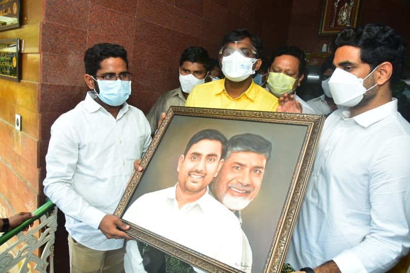 E7TiolFUcAMKAe6?format=jpg&name=900x900