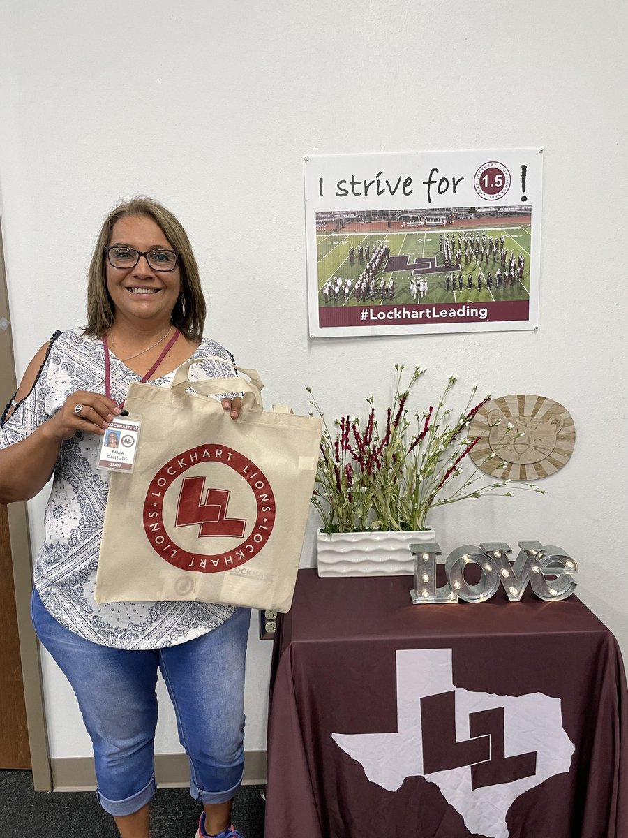 Welcome to <a href="/LockhartISD/">Lockhart ISD</a>! We're so glad you joined our team!  #LovemyLISD.  <a href="/ABStrawn/">AB Strawn Elementary</a> welcomes Paula Gallegos!